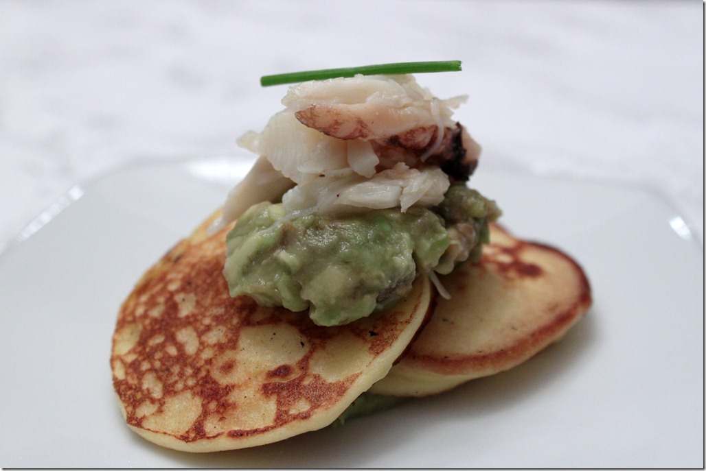 Blinis with crab and avocado